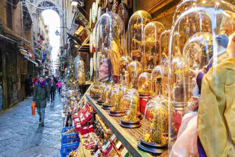 Cosa si mangia a Natale a Napoli Il menù tradizionale