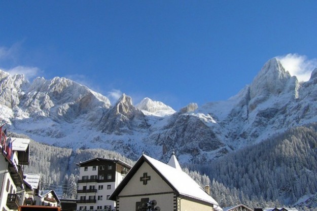 Natale sulla neve Dolomiti 74x55