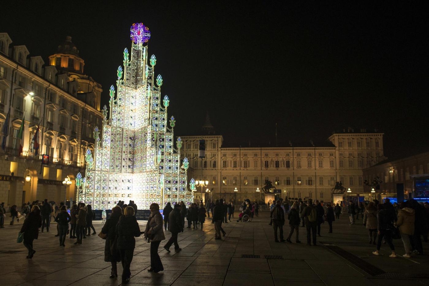 Torino, Albero di Natale in Piazza Castello
