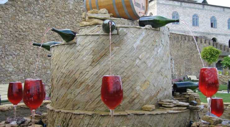 fontana del vino