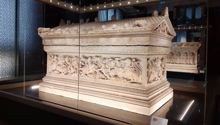 sarcofago Antigono I Monoftalmo