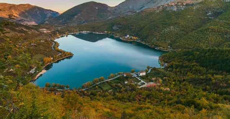 Abruzzo lago di scanno