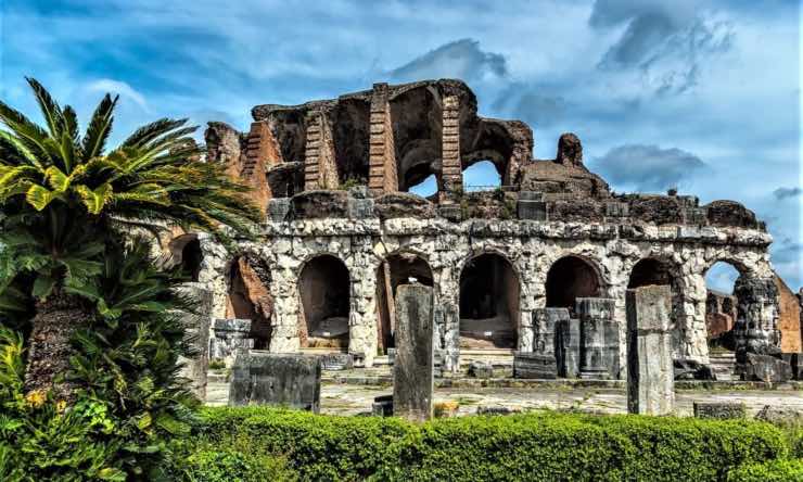 Anfiteatro di Santa Maria Capua Vetere italia