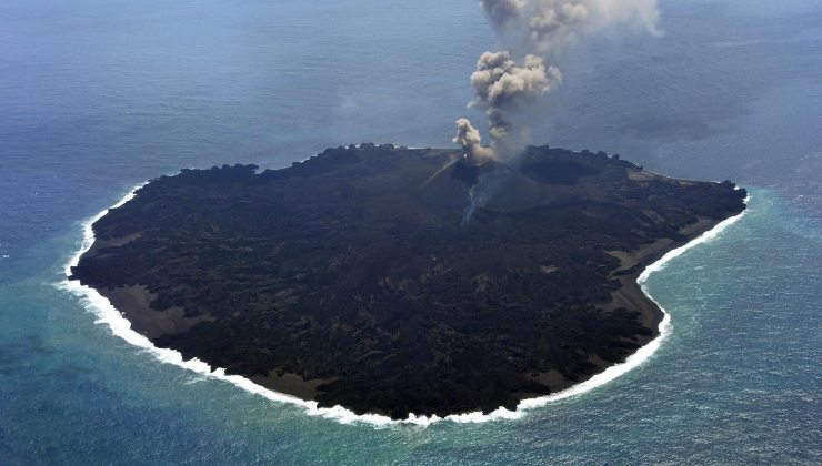 Creazione di un'isola vulcanica