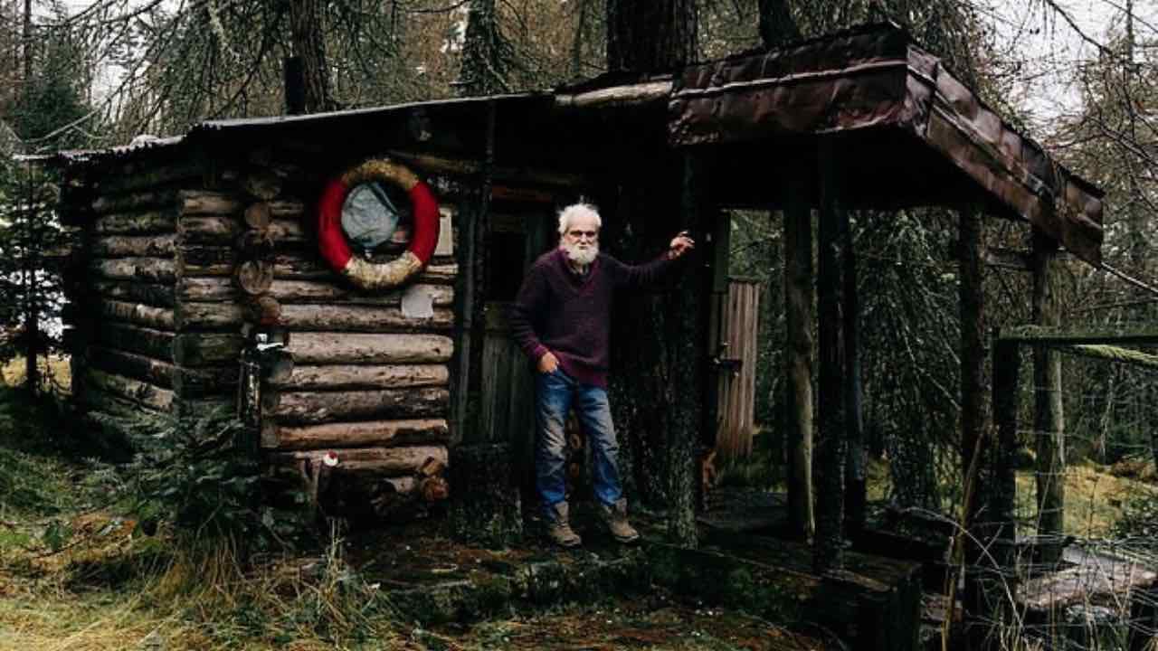 Vive in una foresta da 40 anni