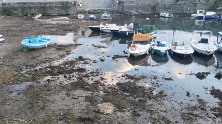 mare basso a napoli