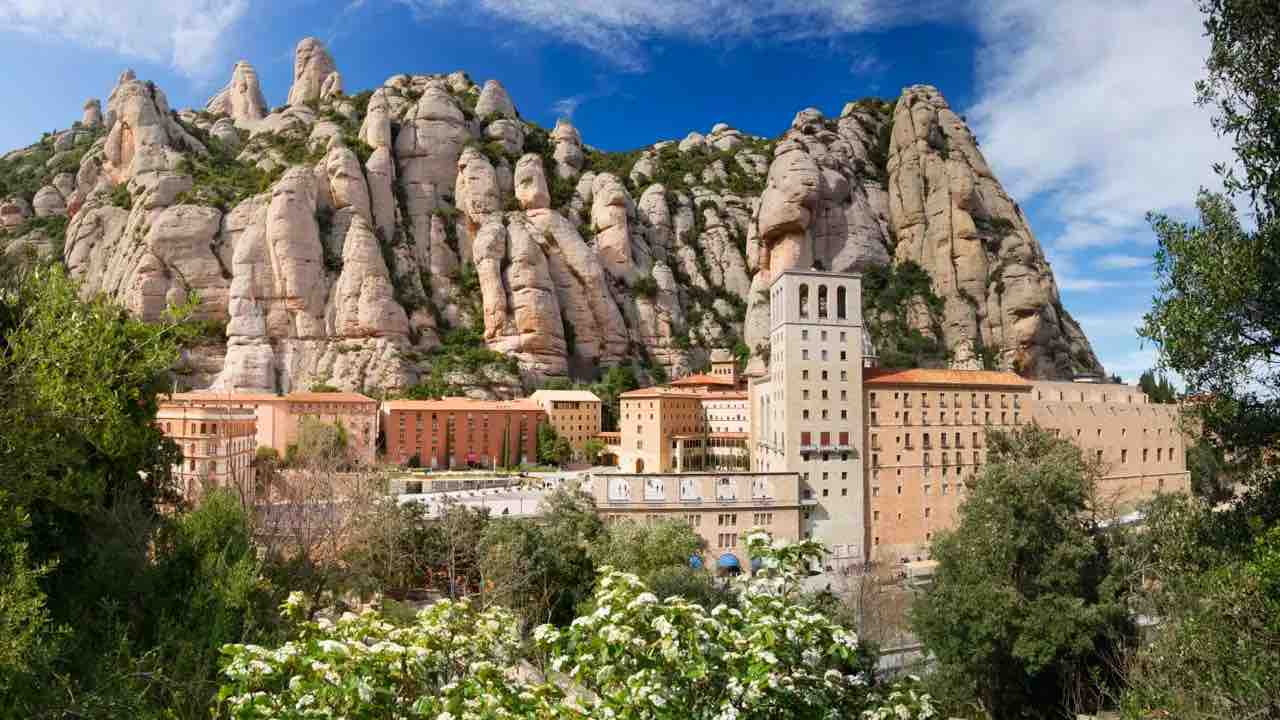 Monastero di Montserrat in Spagna