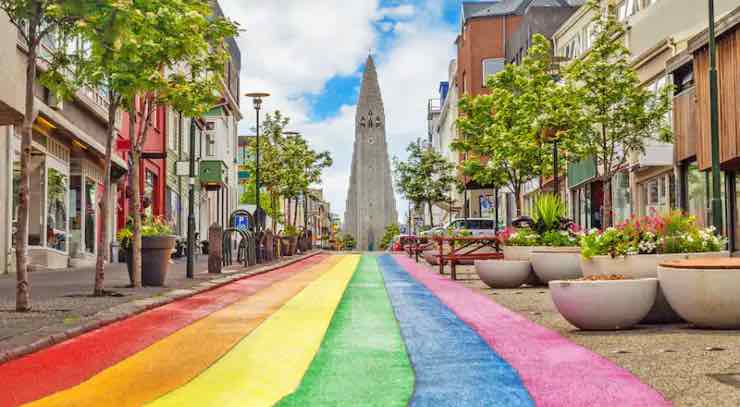 Reykjavik strada arcobaleno