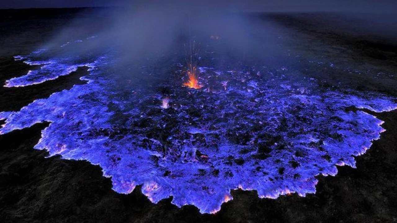 Vulcano blu Kawah Ijen