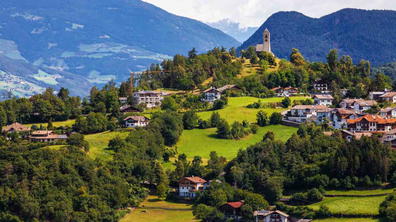 piccola citta in Trentino Alto Adige