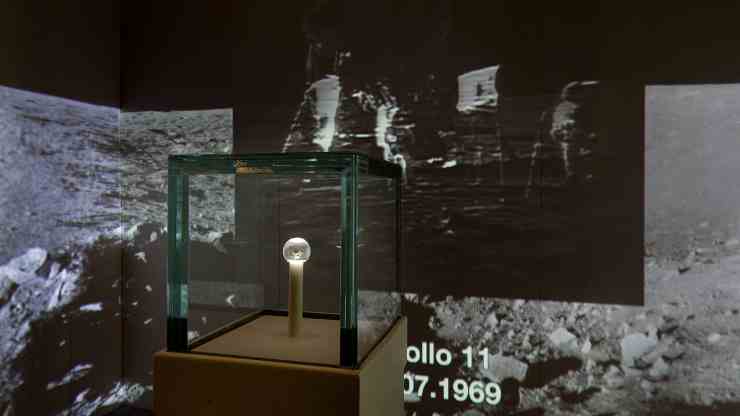 pietra-lunare-museo-della-scienza