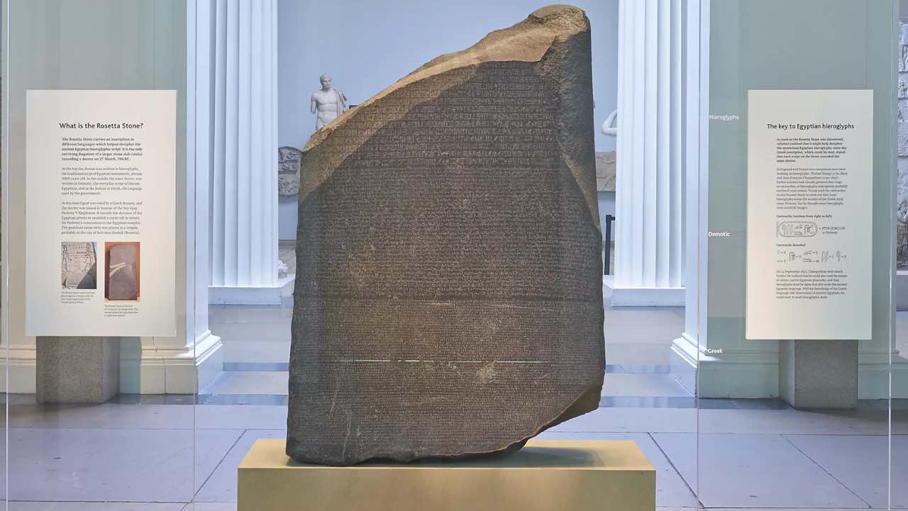 Stele di Rosetta museo
