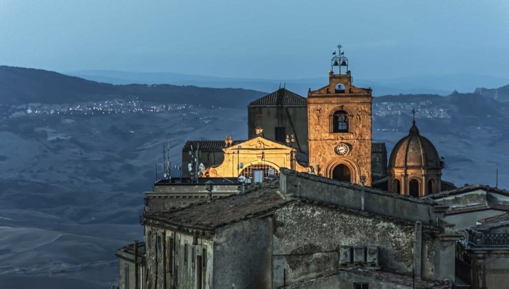 Il borgo italiano che per via del suo panorama lascia tutti senza parole