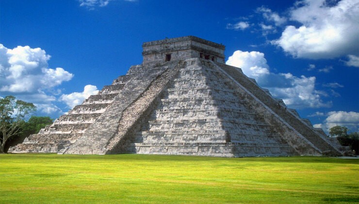 scultura maya 