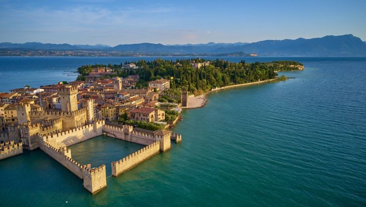 Sirmione: uno dei borghi più scenografici d'Italia