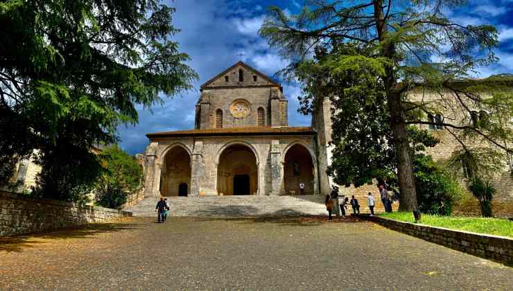 Questa strada ti farà scoprire i Monti Ernici-Abbazia di Casamari