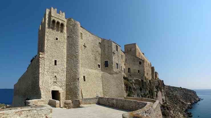 castello-dei-badiali