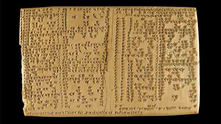 esempio-di-scrittura-cuneiforme