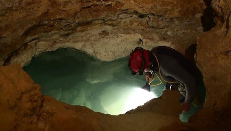 Scoperta incredibile in una grotta della Romania