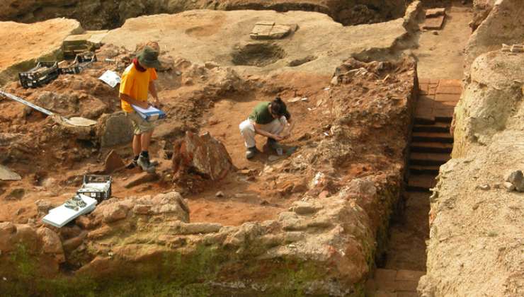 Archeologi al lavoro