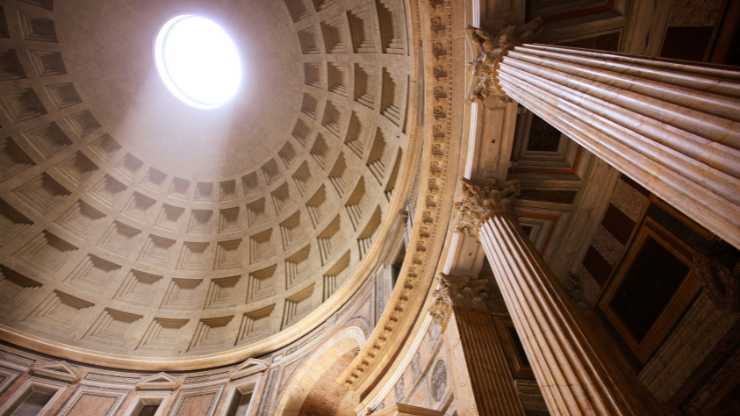 Perché il Pantheon ha un buco sul tetto