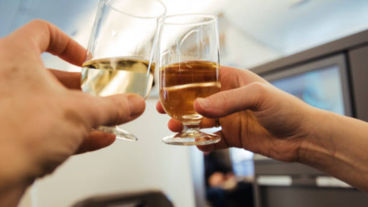 Ryanair vieta vendida di alcool