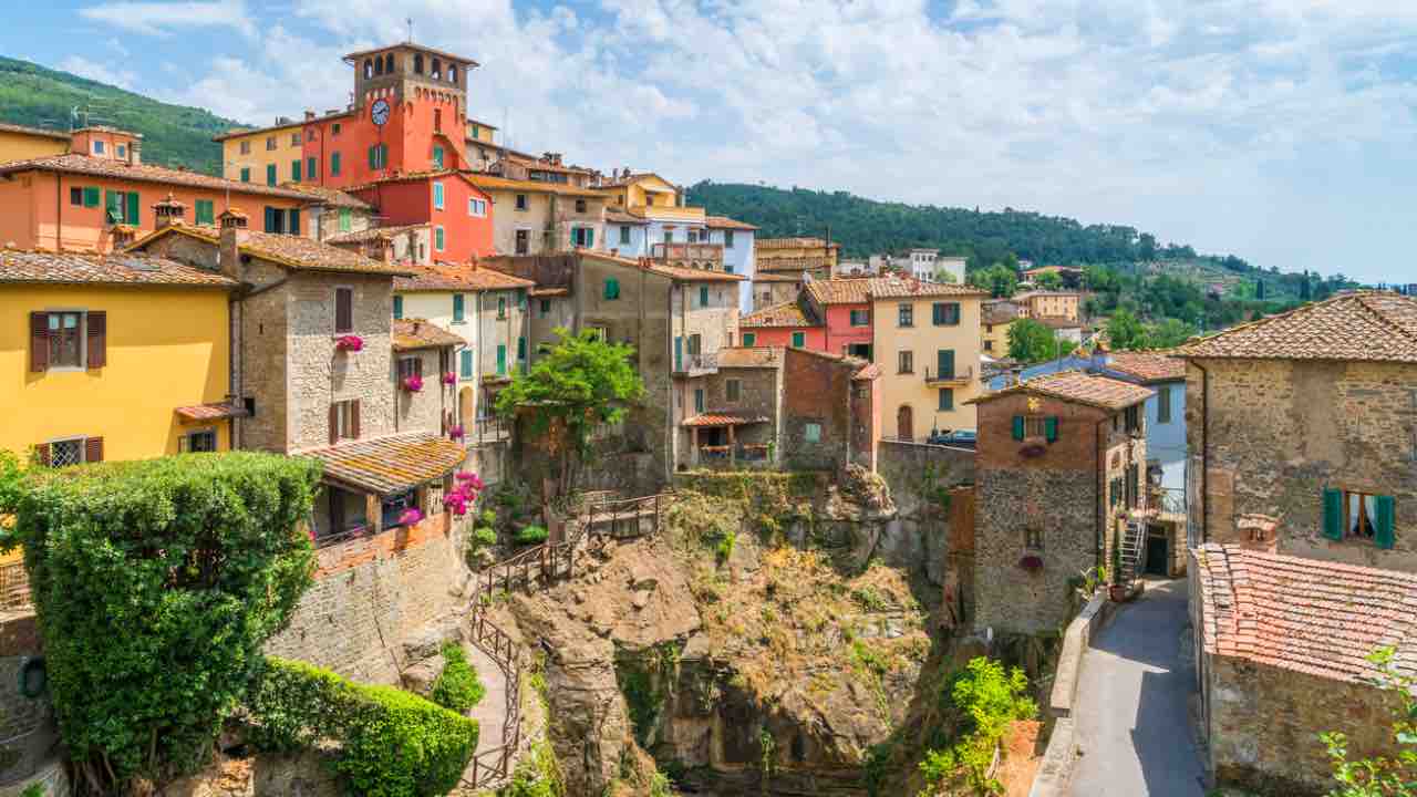 Borgo bellissimo in Italia