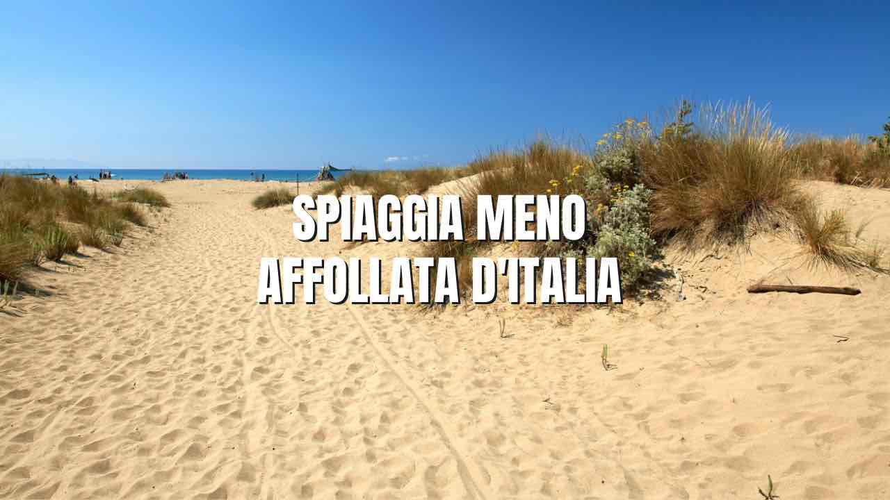 Spiaggia meno affollata in Italia