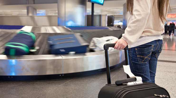 Ritiro valigie in aeroporto