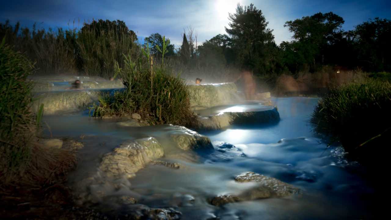 Terme di notte