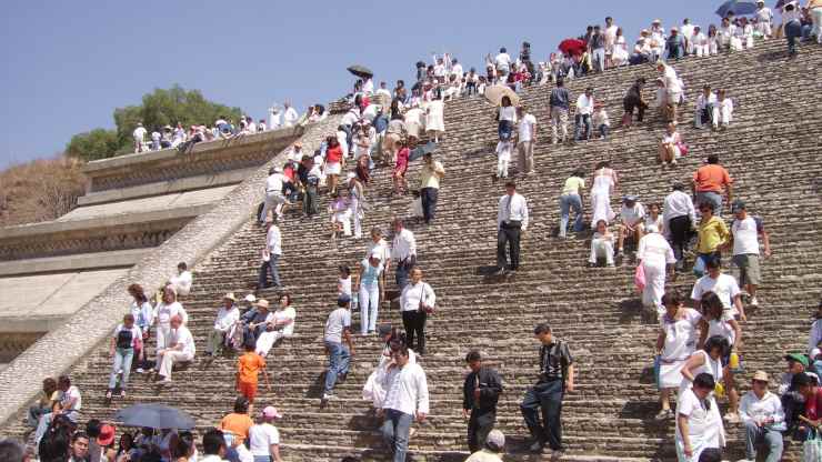 la-visita-alla-piramide-di-cholula