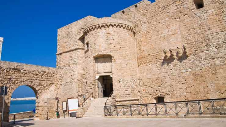 castello-di-monopoli