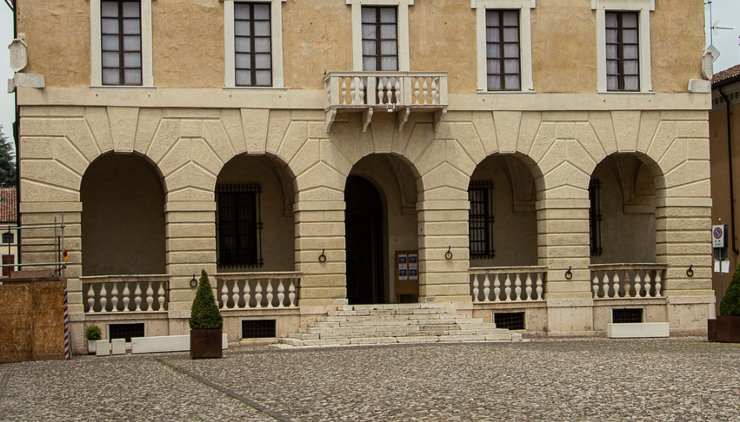 palazzo-storico-sabbioneta