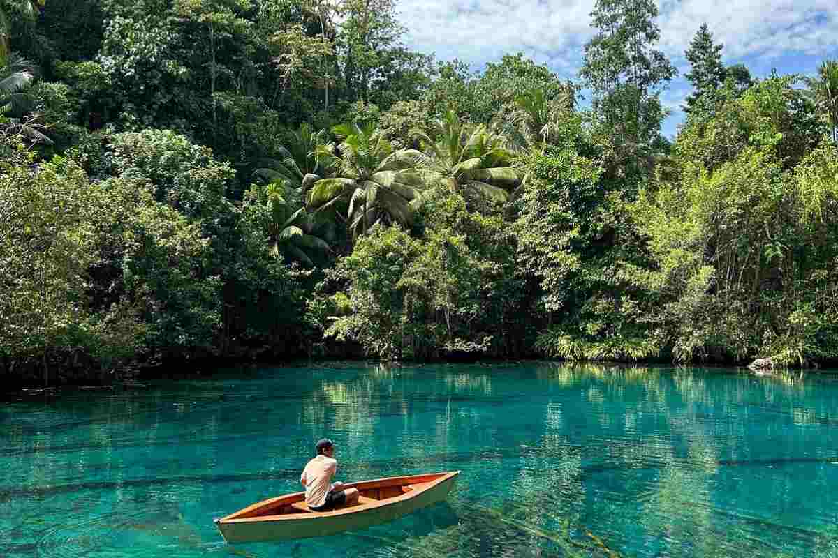 Lago indonesiano