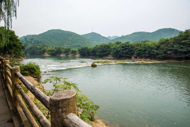 fiume Baining Cina