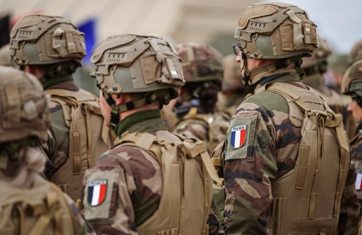 militari francesi