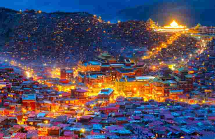 Larung Gar