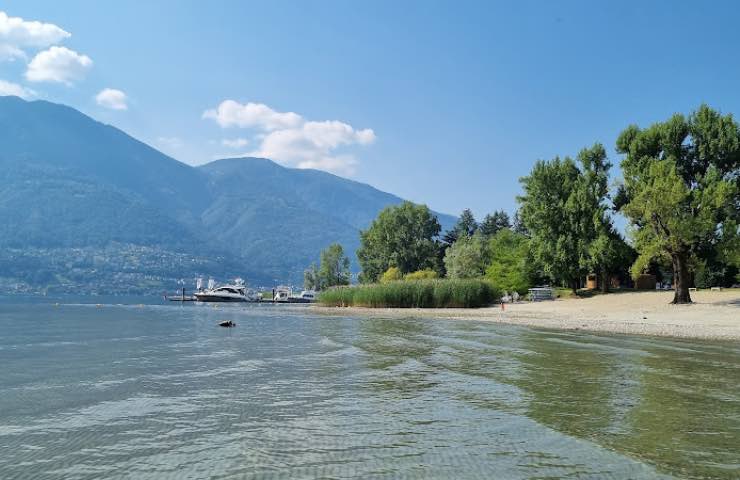 Spiaggia del Parco delle Camelie