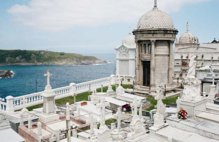 cimitero bianco