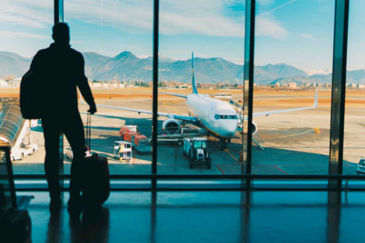 le regole del Galateo da tenere in aereo e in aeroporto