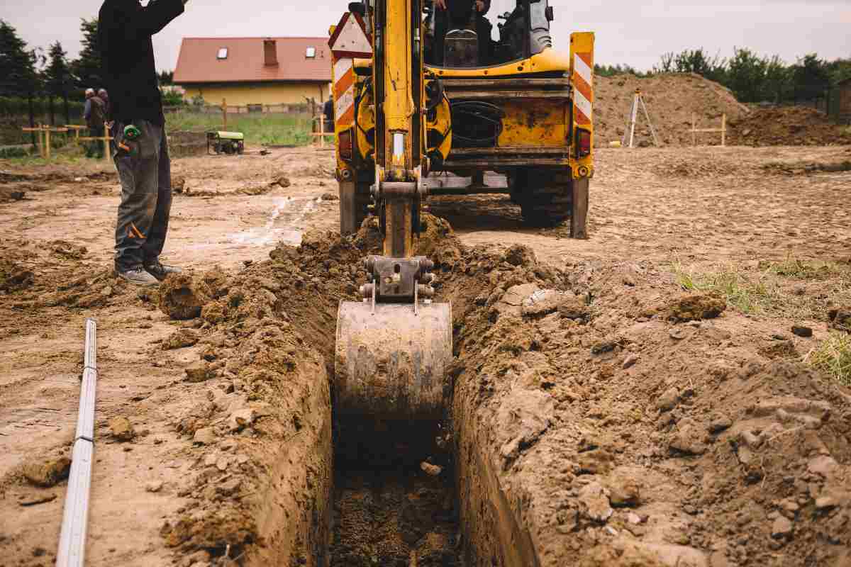 Scava e trova un tesoro di epoca Romana