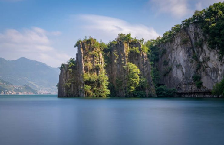 una baia suggestiva per lo spettacolo della natura che offre