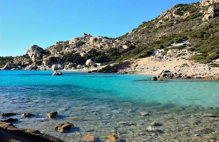 splendido mare, coste meravigliose e una natura incontaminata